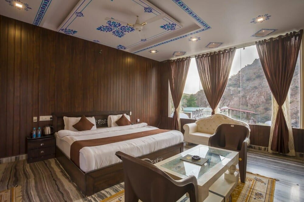 Фото Badigarh Palace Resort