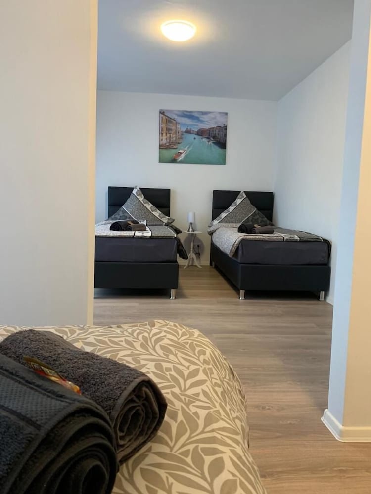 Фото Checkinn Hotel