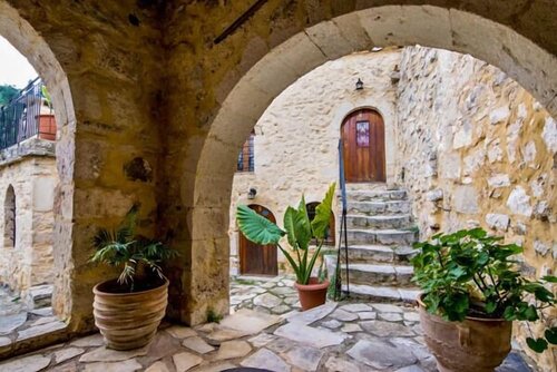 Гостиница Vafes Traditional Stone Houses