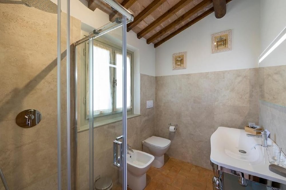 Фото Agriturismo Podere l'Aione