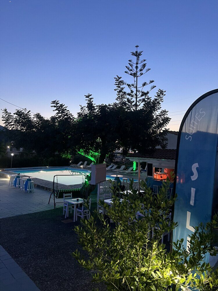 Фото Silia Suites