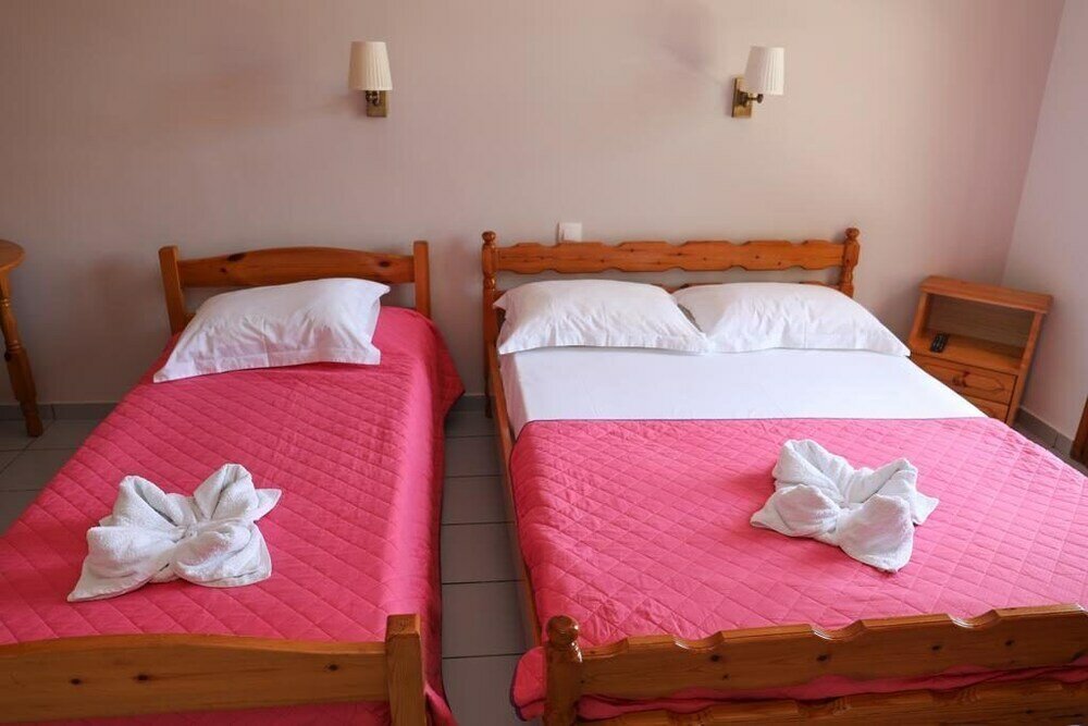 Фото Vaya Zorba Studios