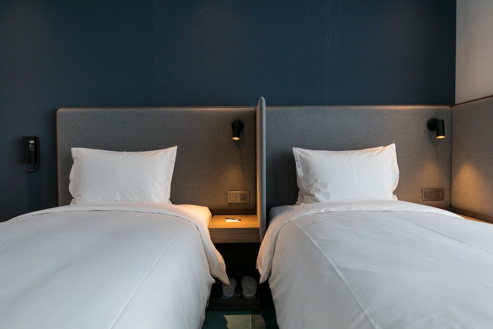 Фото Holiday Inn Express Shanghai Tangzhen, an Ihg Hotel