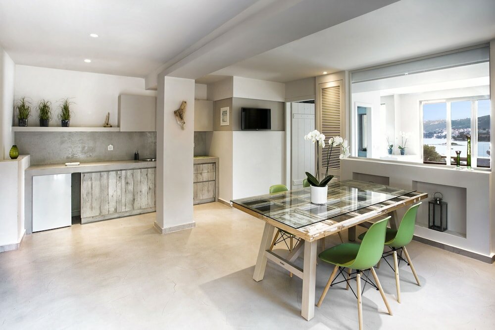 Фото Core Luxury Suites