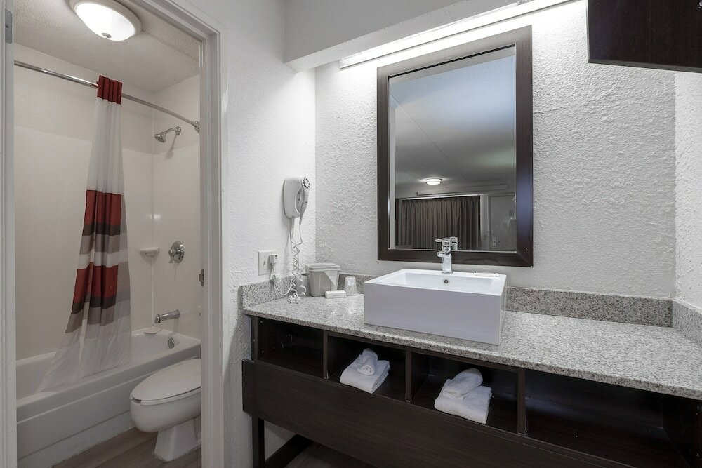 Фото Red Roof Inn Atlanta - Smyrna/Ballpark