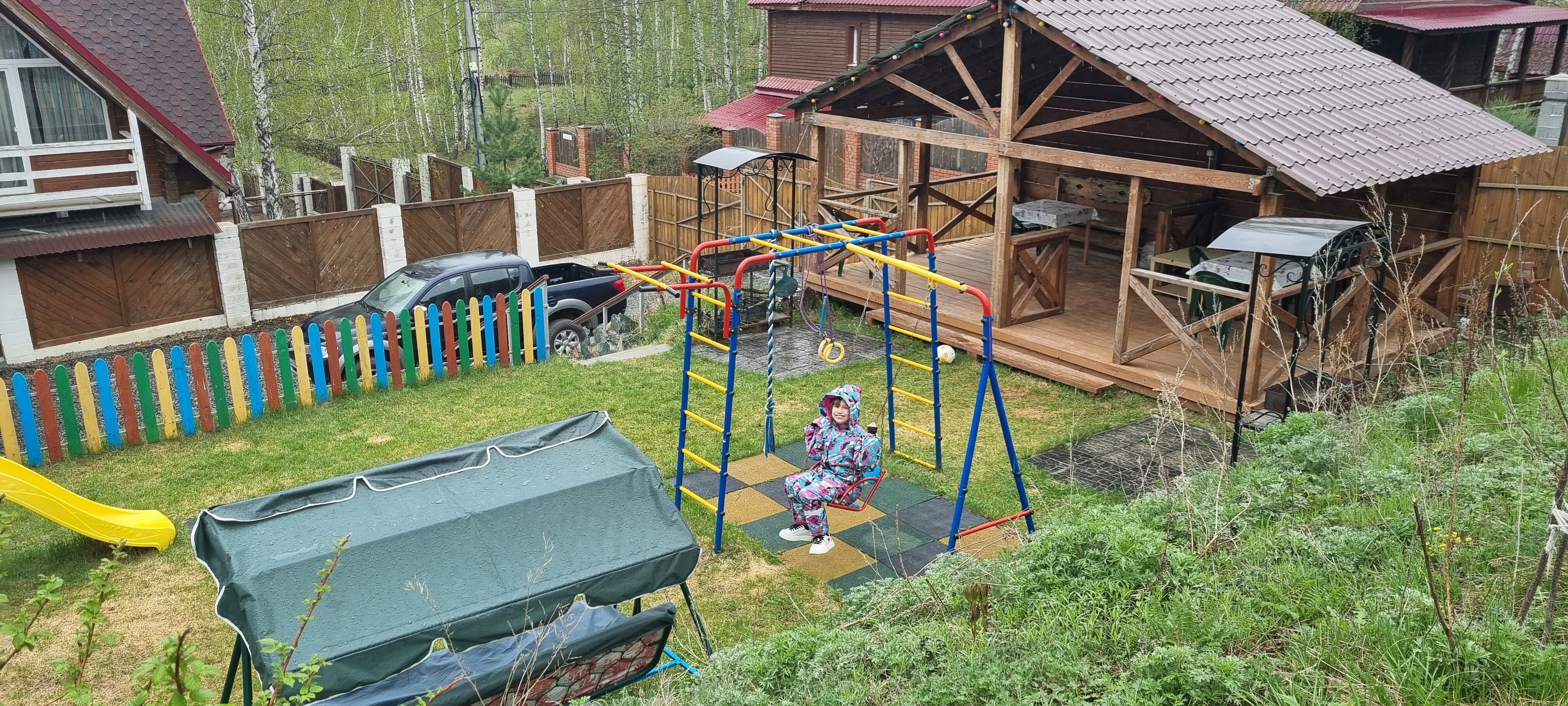 Фото Теремок в горах