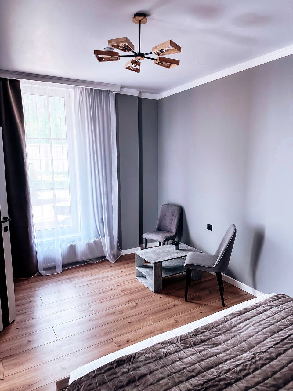 Фото Дариос