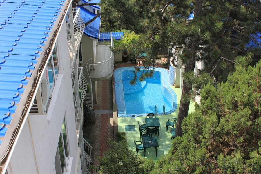 Фото отеля 1