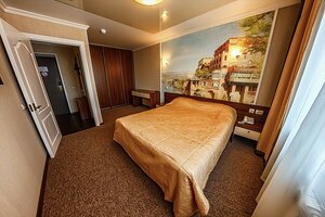 Гостиница Аврора