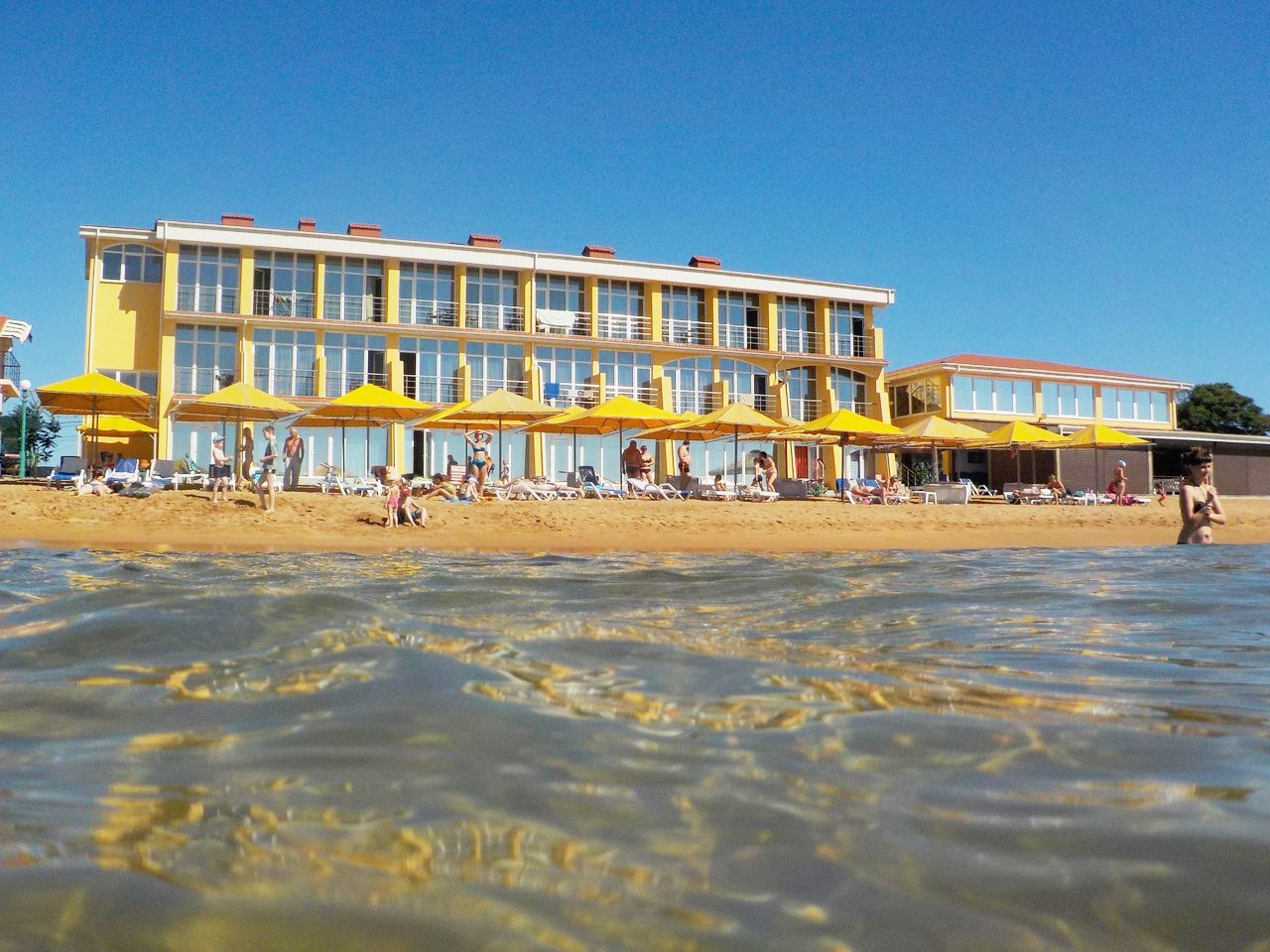 Фото отеля 1