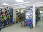 Velomir (ploshcha Konstytutsii, 4) ، متجر للدراجات الهوائية