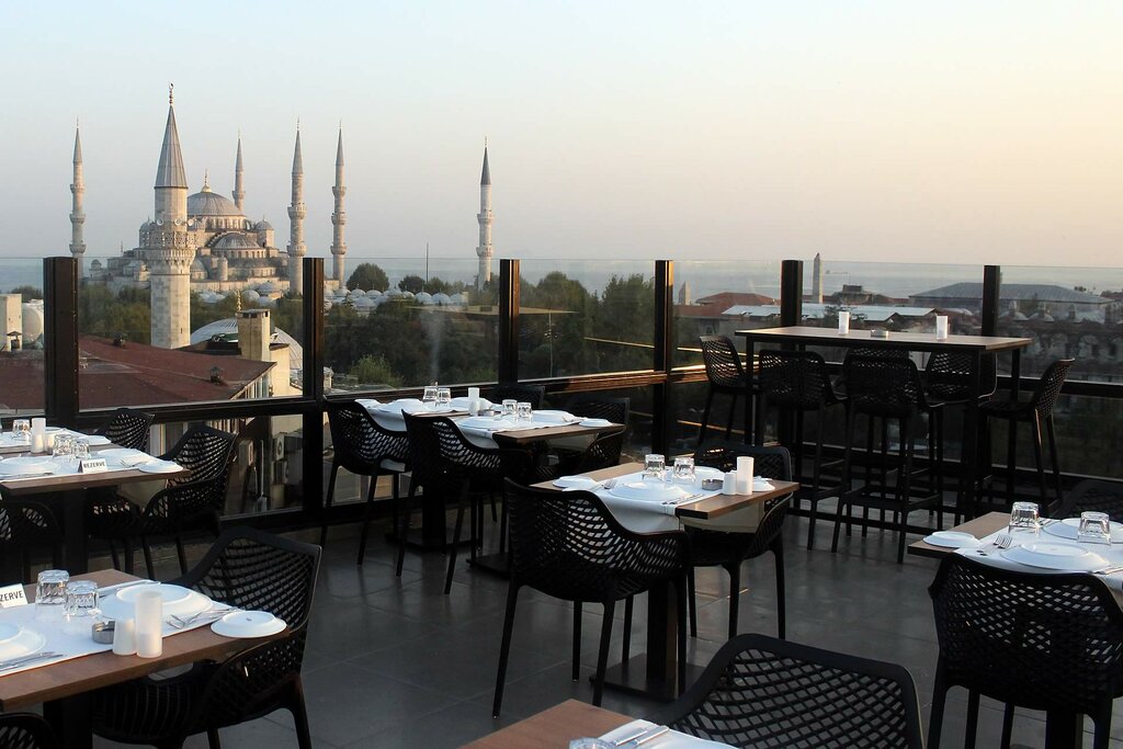 Restoran Deraliye Rooftop Restaurant, İstanbul, foto