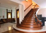 Stairs (derevnya Maloye Karlino, 13А), escaleras y barandillas de escaleras