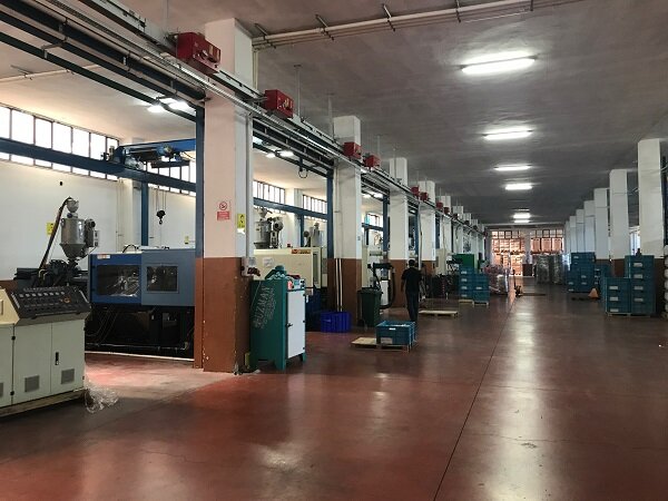 Bahat Elektrikli Ev Aletleri, beyaz eşya mağazaları, Çakıl Mah