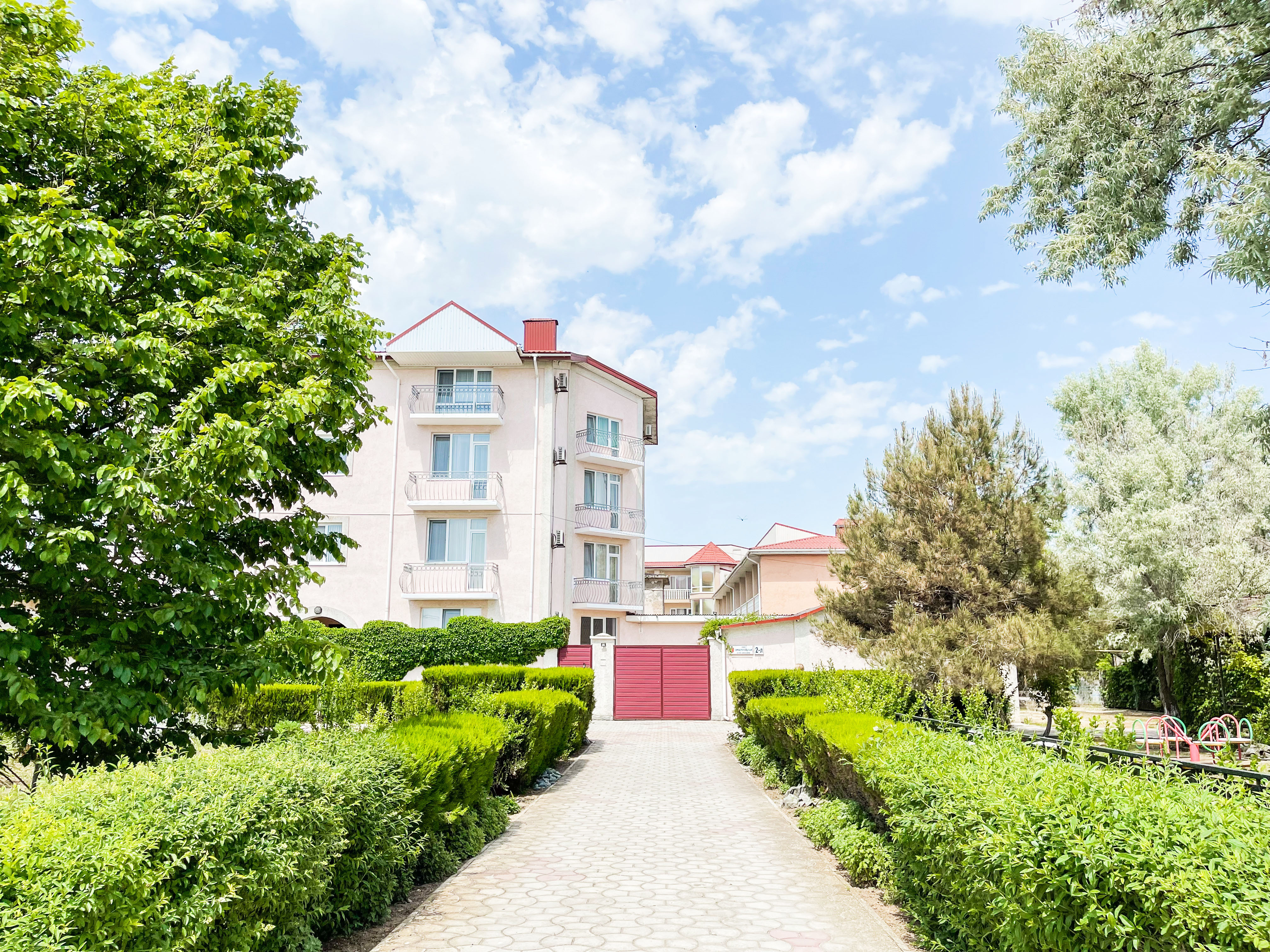 Фото отеля 3