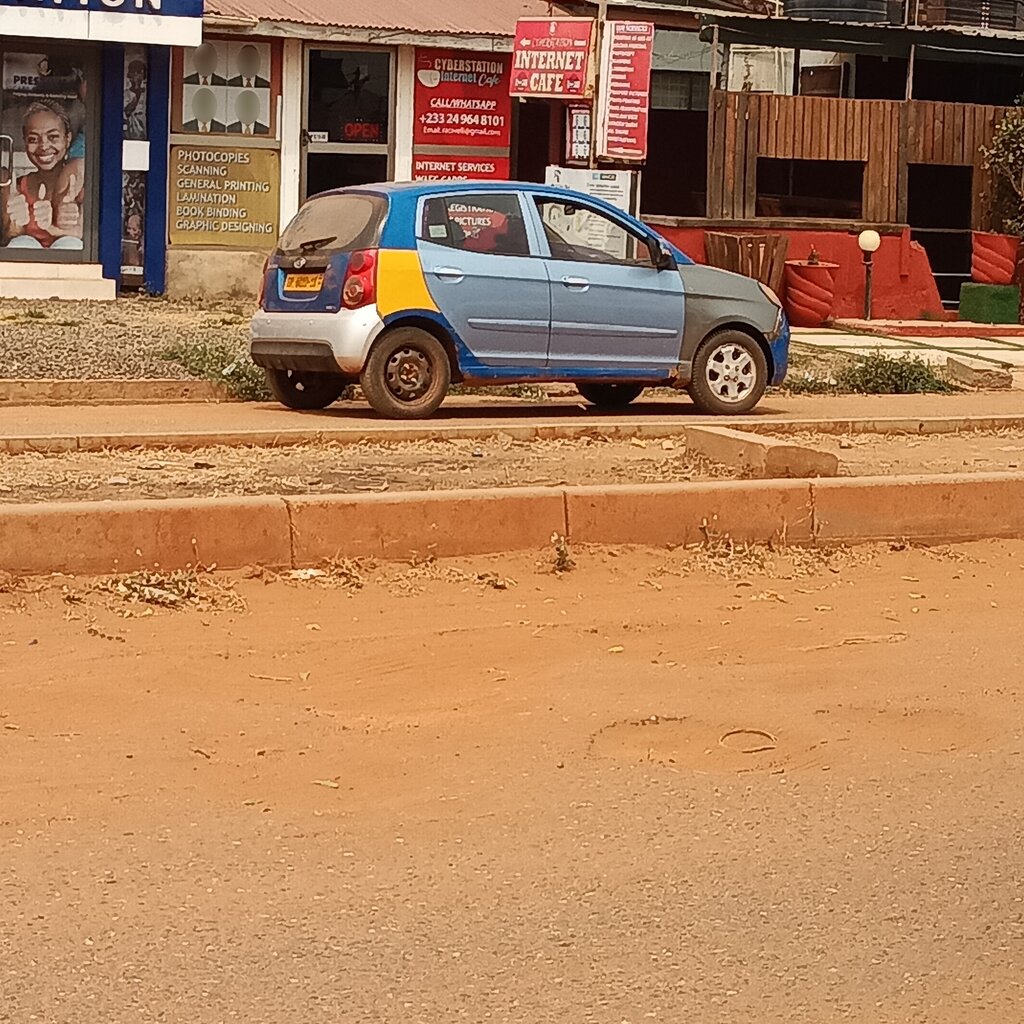 Internet cafe Cyberstation Internet Cafe, Earth, photo