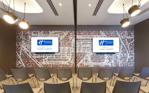 Гостиница Holiday Inn Express Sydney Airport, an Ihg Hotel