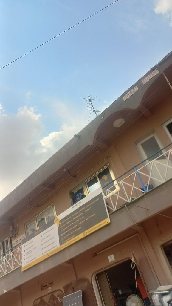 Motorcycle spare parts Ocean House, Accra, photo