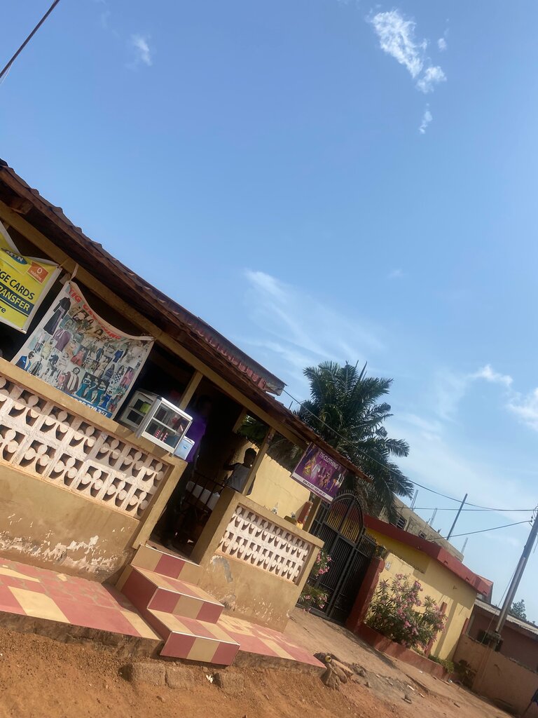 Tailor Trust In God Clothing, Accra, photo
