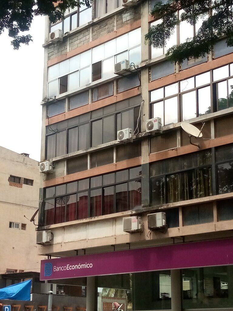 ATM Banco Econômico, Loanda, photo