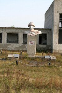 Погибшим в годы Великой Отечественной войны (Курганская область, 37Н-0302), памятник, мемориал в Курганской области