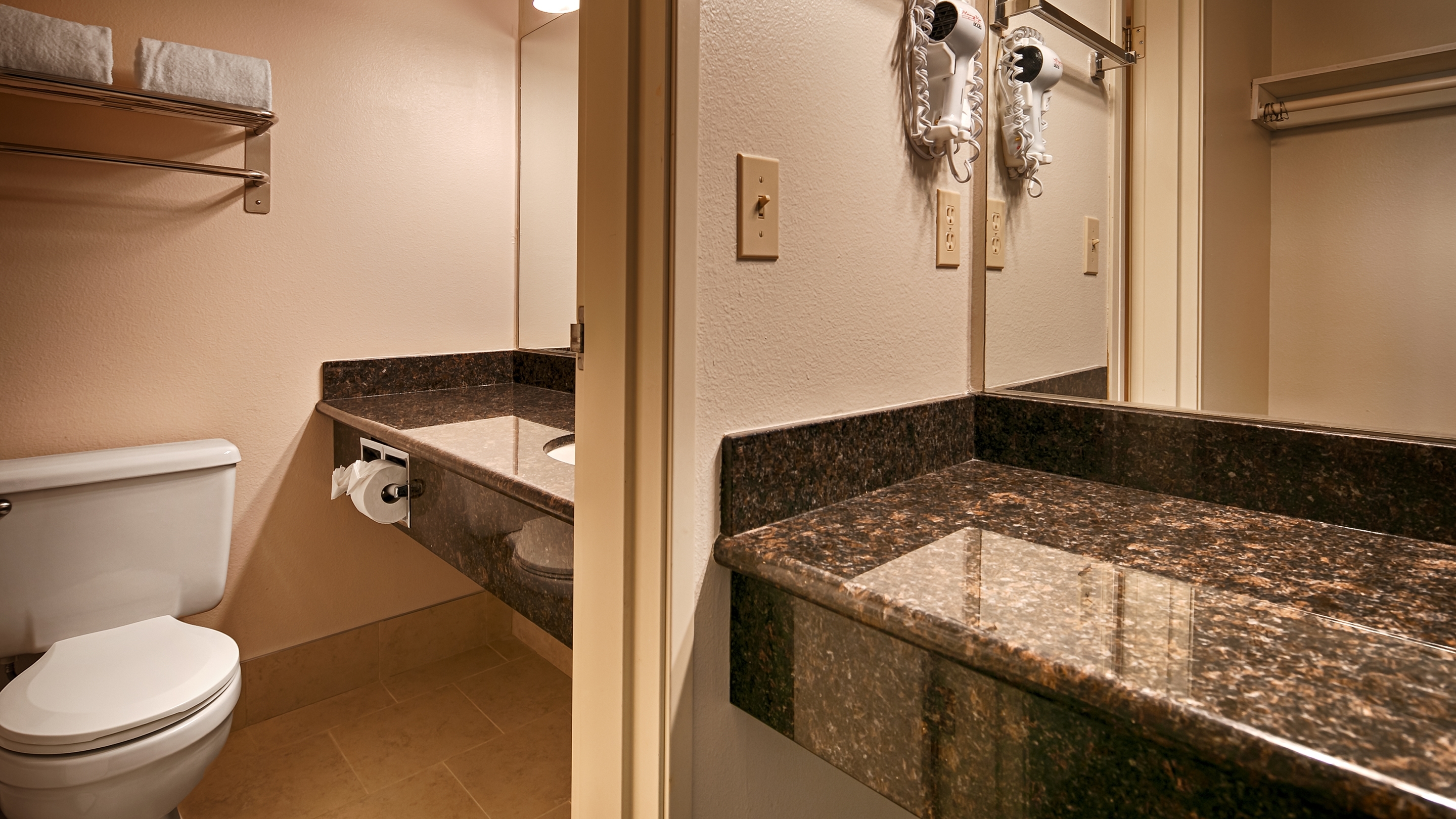 Фото Best Western Alderwood