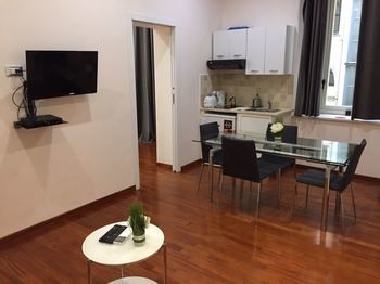 Фото Frattina Apartments