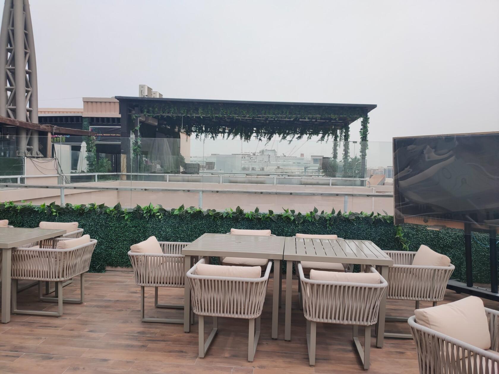 Фото Mercure Gold Hotel Jumeirah by Accor