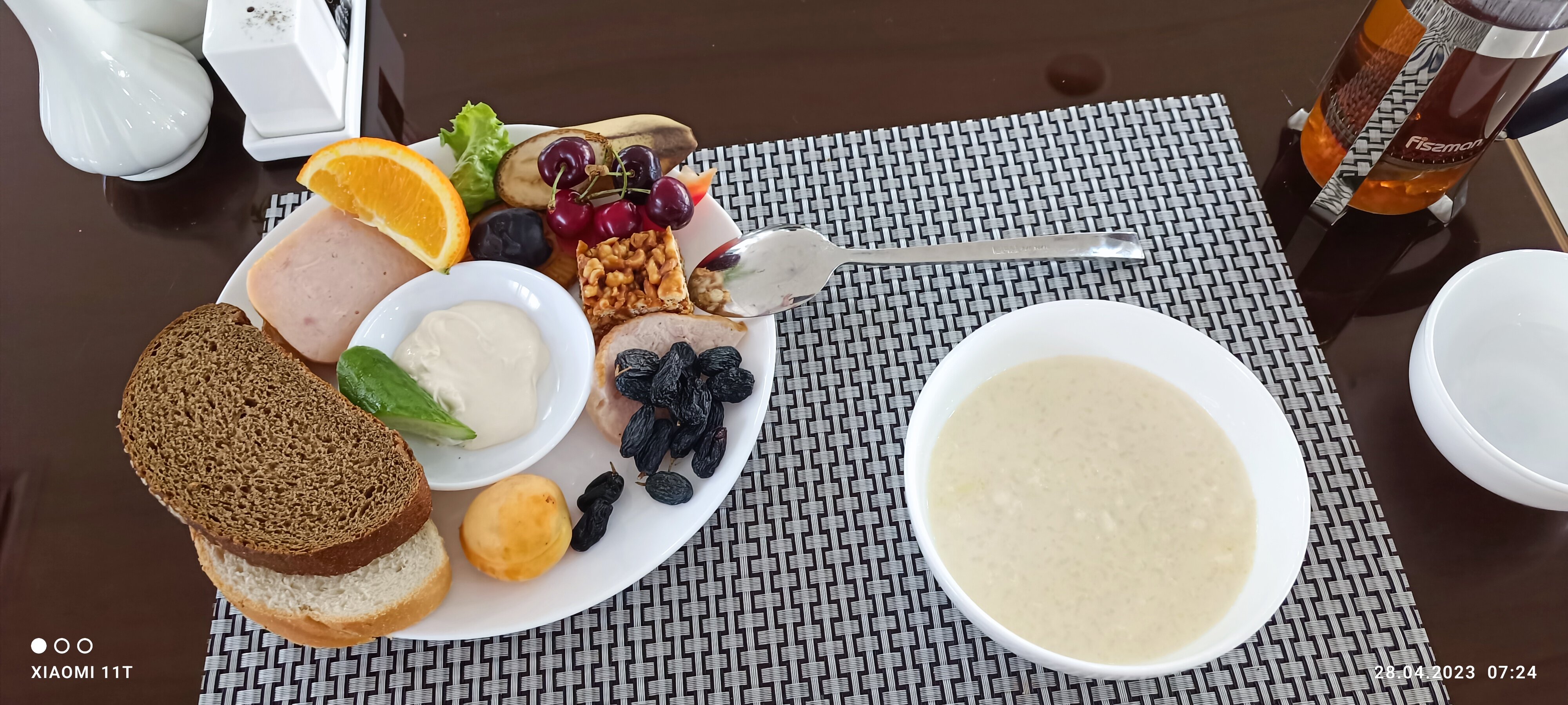 Фото Khan Palace Hotel