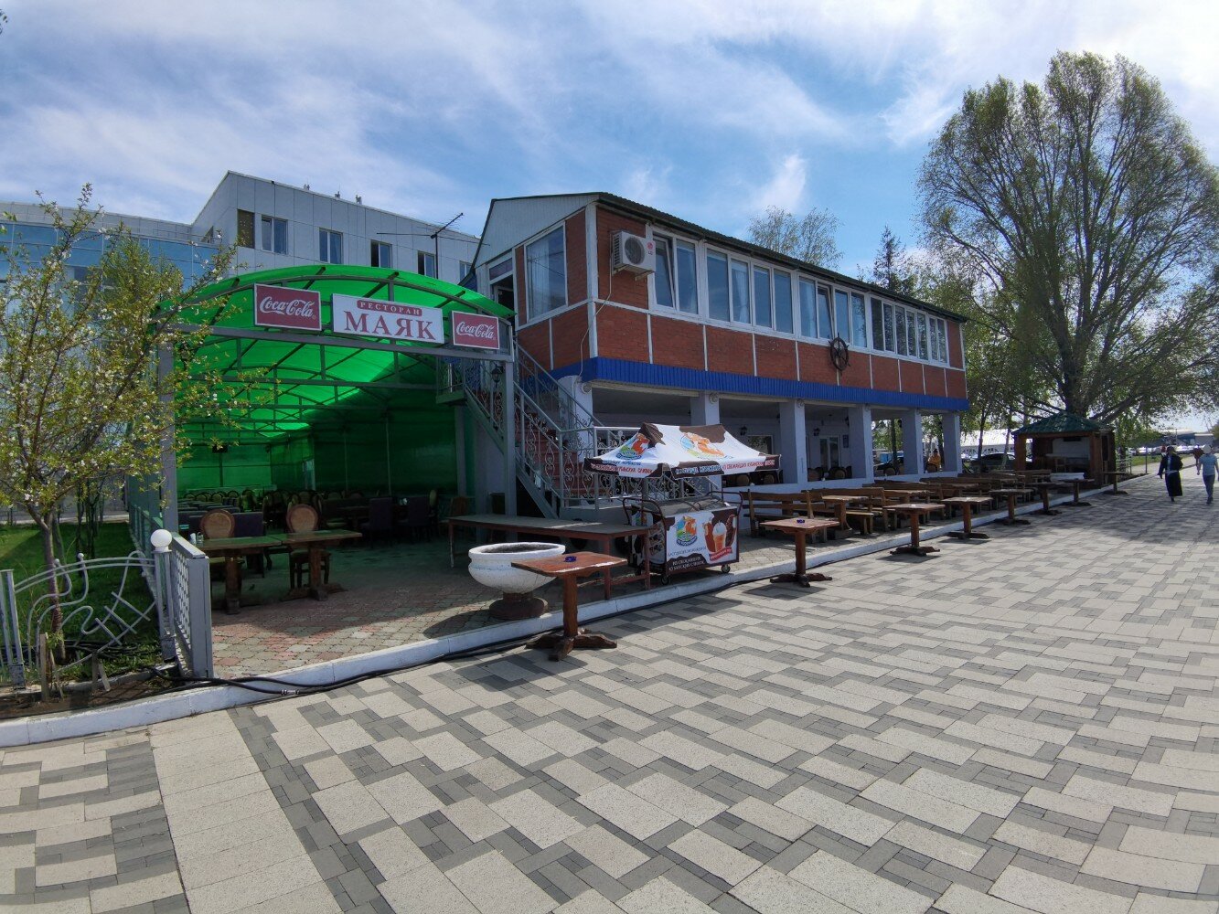 Photo: Маяк, restaurant, Russia, Samara, Maksima Gorkogo Street, 78А - Yandex.Ma