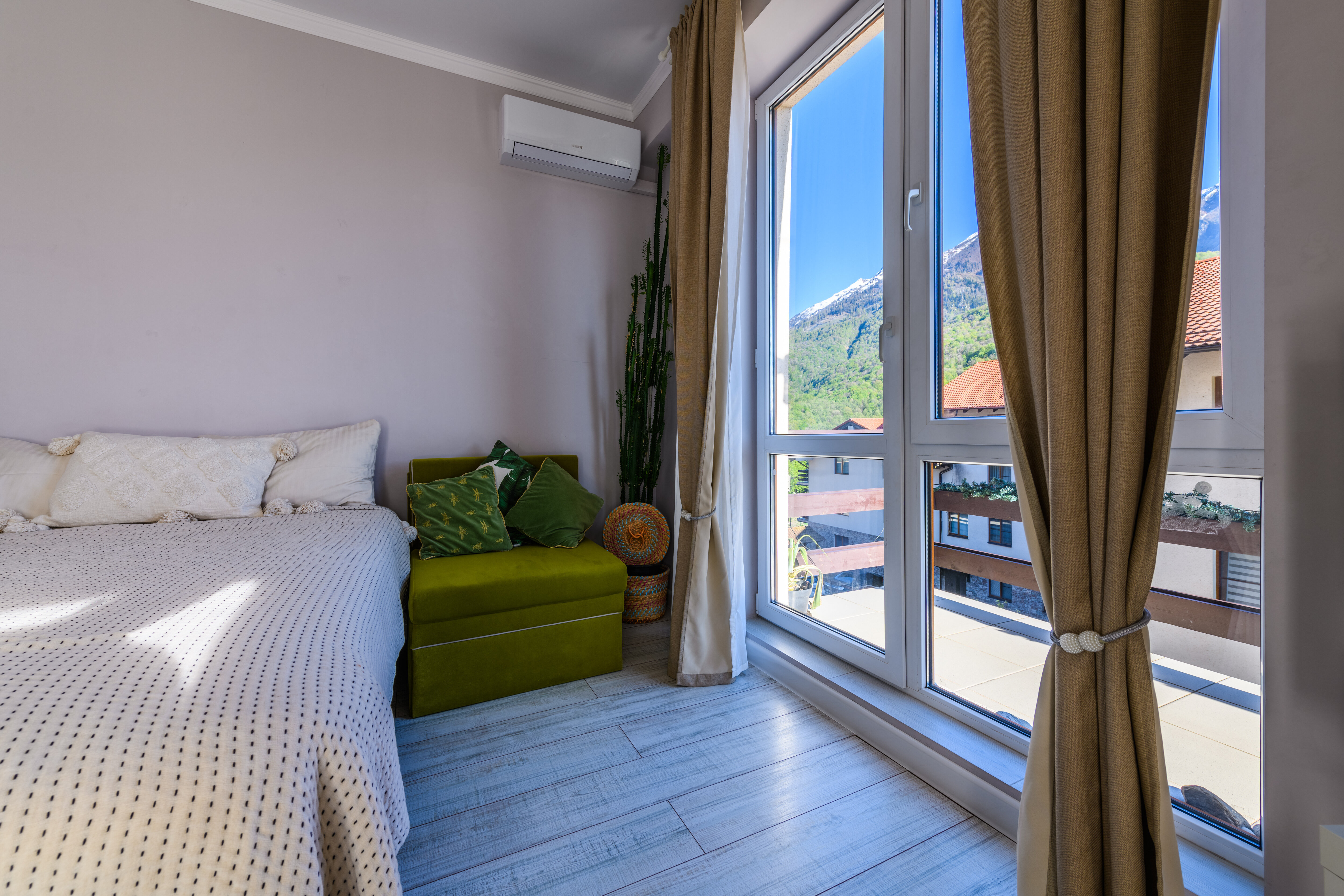 Фото Апартаменты Оплот