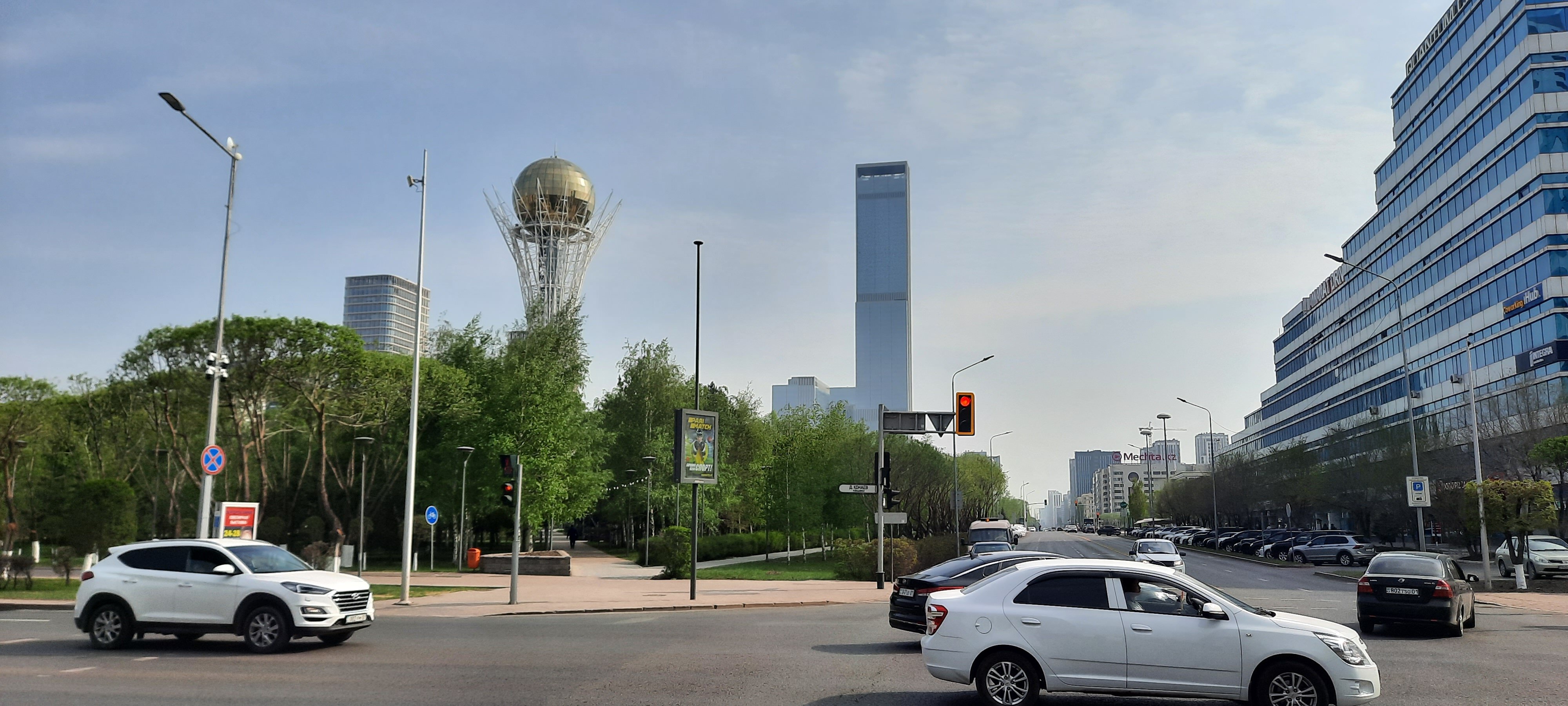 Фото Hilton Garden Inn Astana