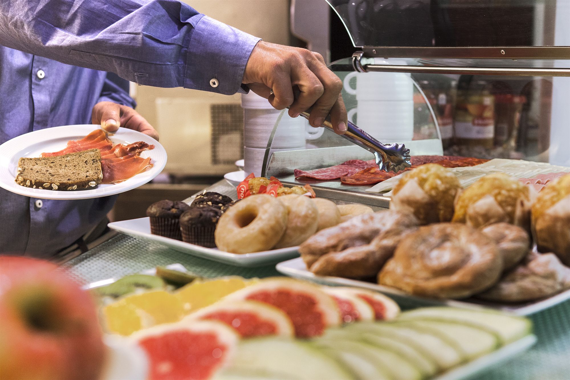 Фото Senator Barcelona Apartments