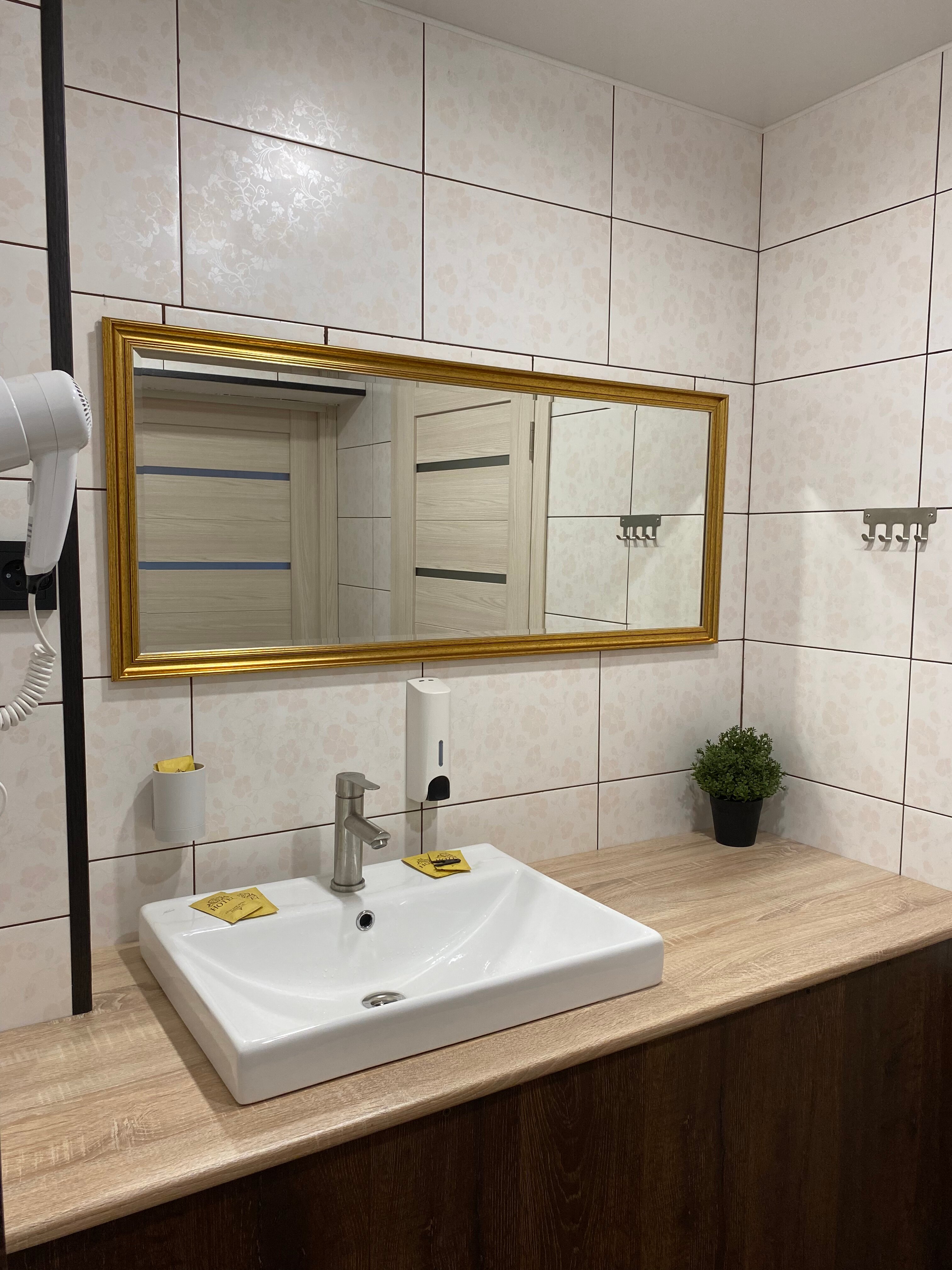 Фото Алекс Хаус