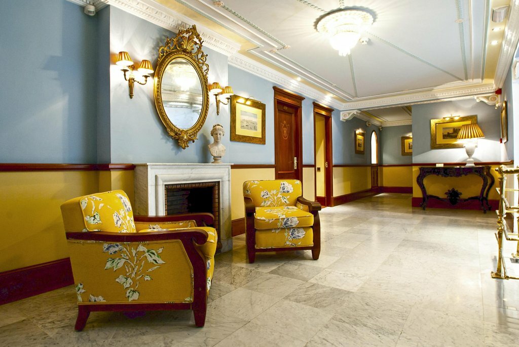 Фото Inglaterra Hotel