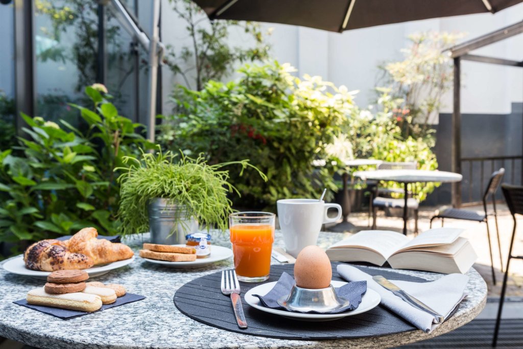 Фото Best Western Plus Executive Hotel and Suites