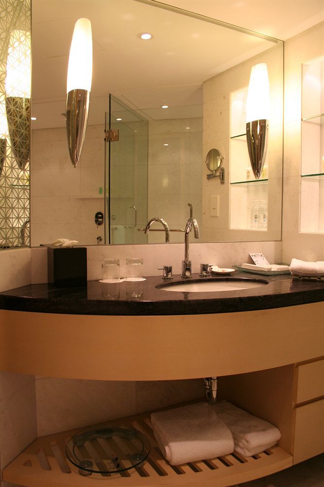 Фото Jin Jiang Tower