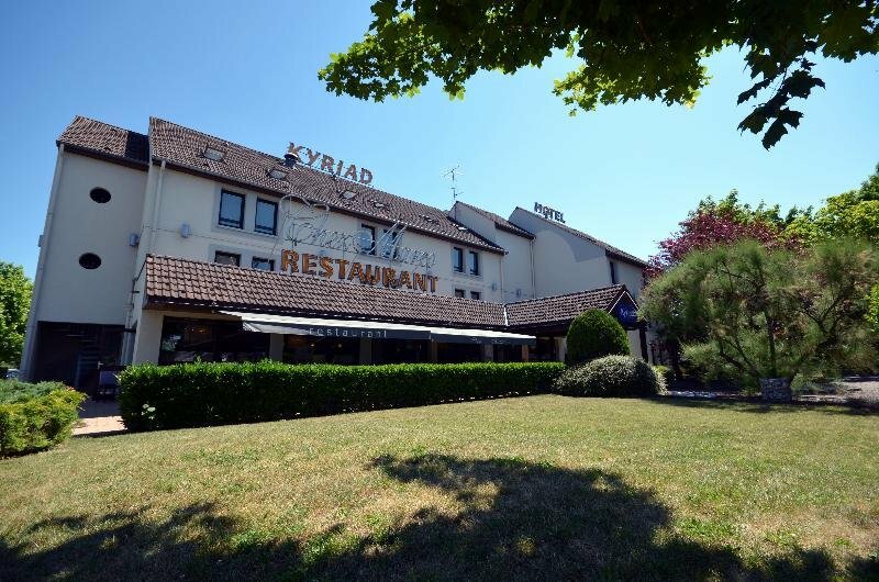 Фото отеля 1