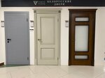 Porte Vista (Dalnevostochniy Avenue, 14), doors