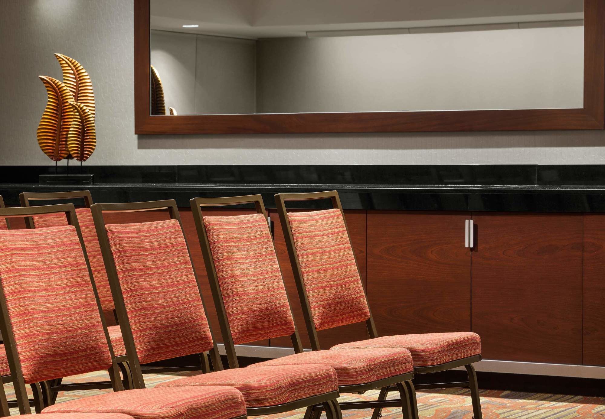 Фото Courtyard New York Manhattan/Upper East Side