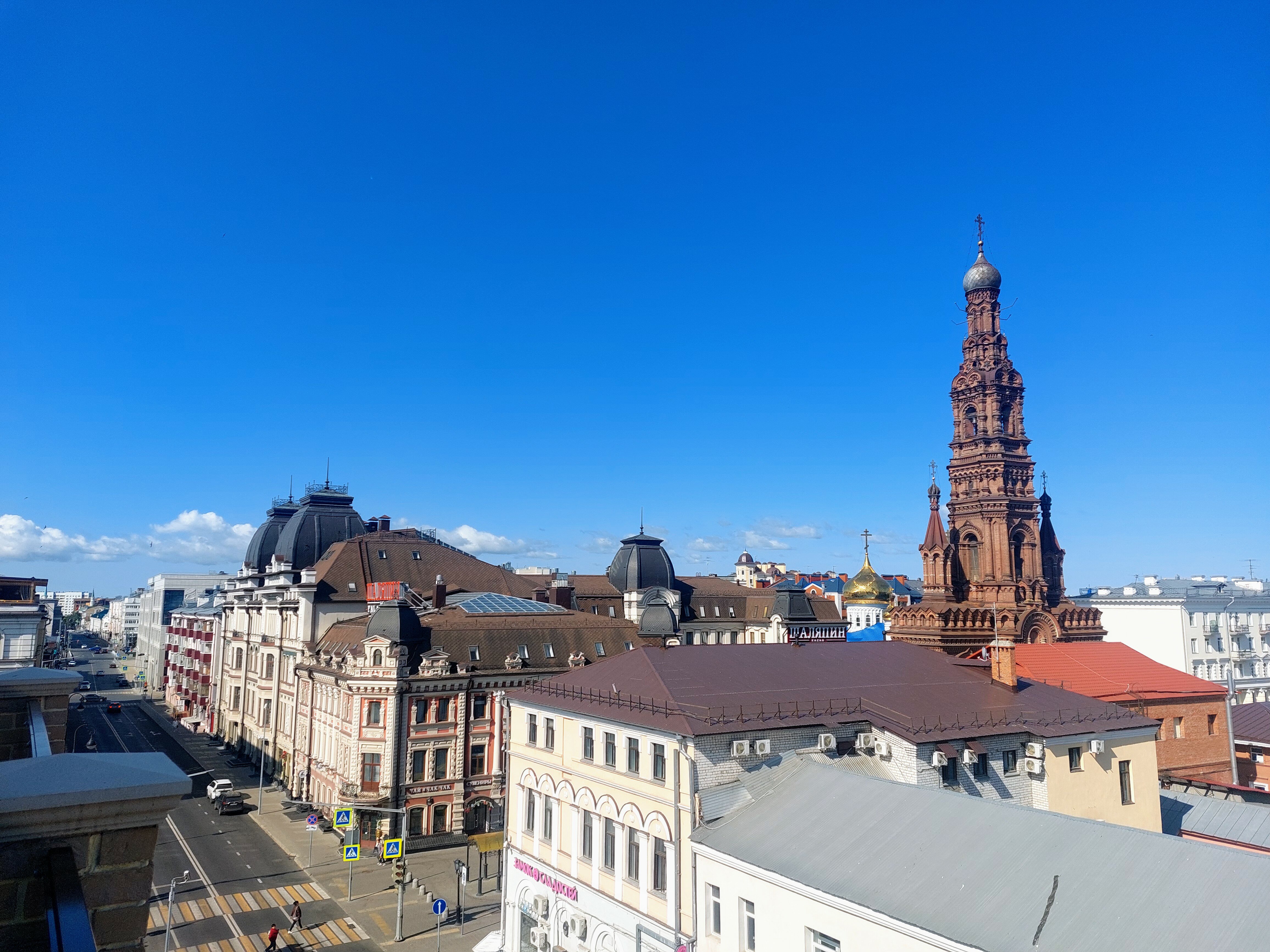 Фото Green Doors