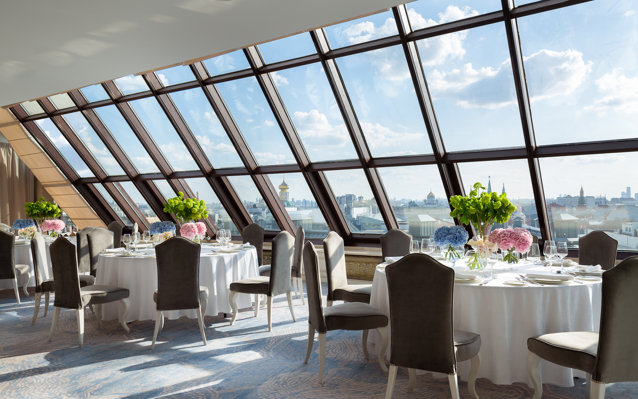 Фото The St. Regis Москва Никольская