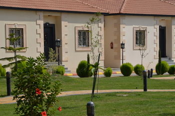 Фото Aryaf Touristic Resort