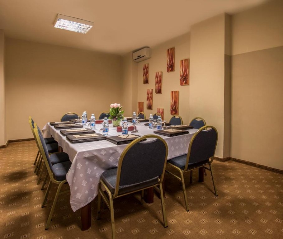 Фото Bella Riva Suite Hotel