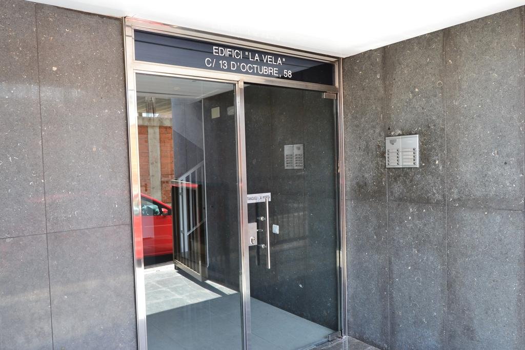 Фото Edifici D Octubre