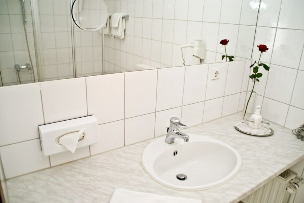 Фото Hotel Zur Bruecke
