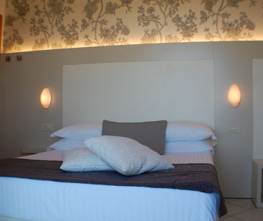 Фото Hotel Rivazzurra