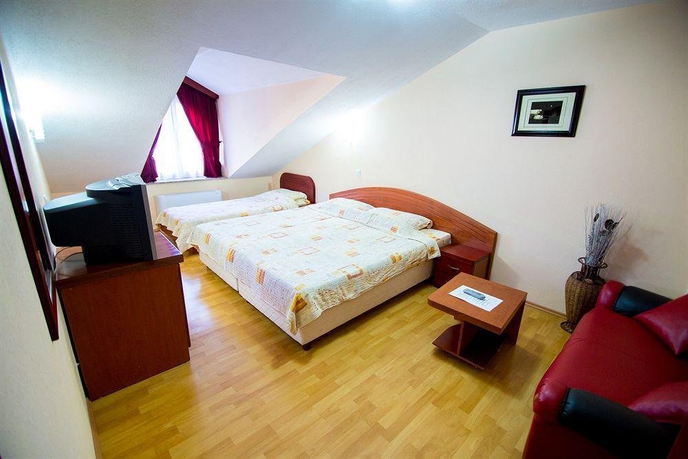 Фото Hotel Villa Dislievski