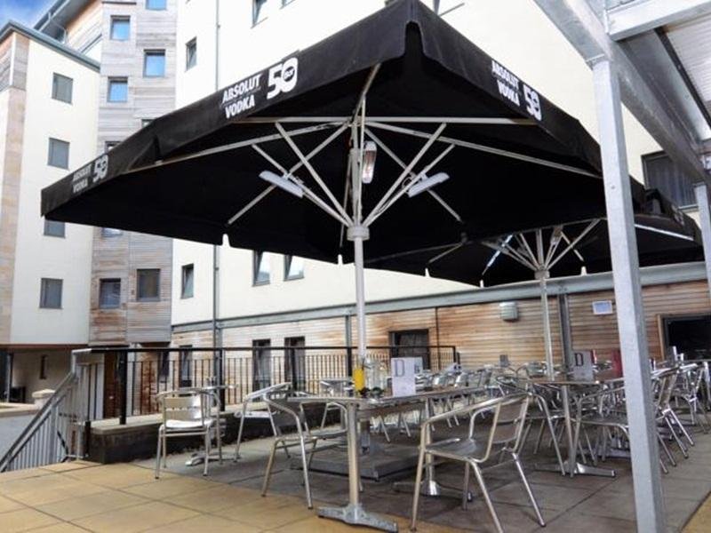 Фото a&o Edinburgh City