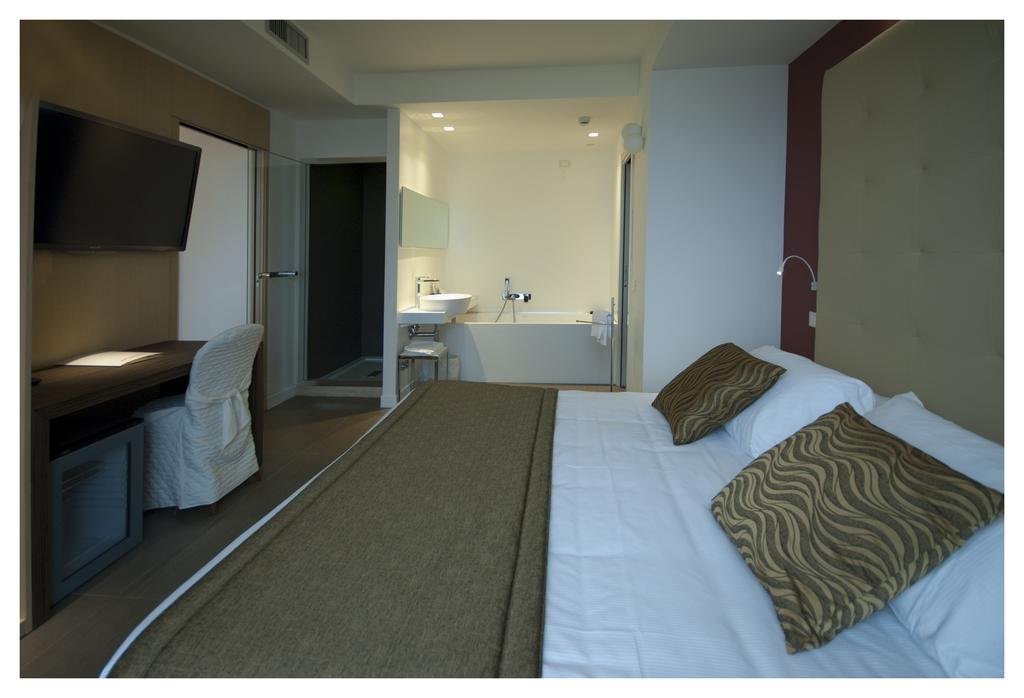Фото Hotel Arlecchino